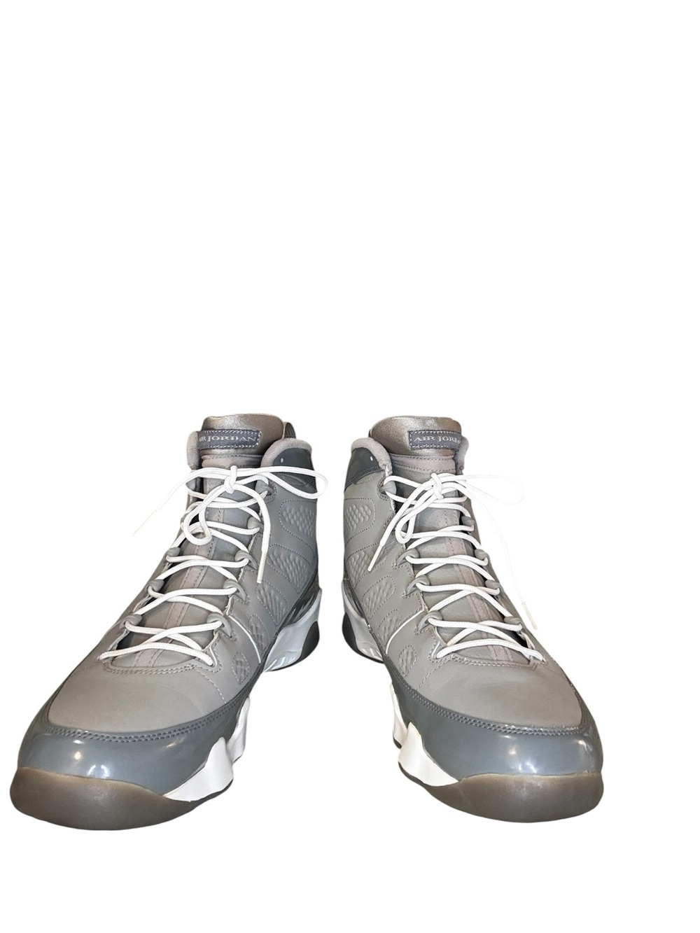 Nike Air Jordan 9 Retro in the "Cool Grey"
302370-015 - Picture 4 of 16